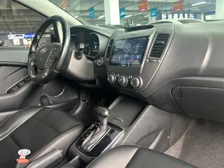 Kia K3 2016 1.6L Automatic GL interior photo 11 Kia K3 2016 1.6L Automatic GL interior photo 11