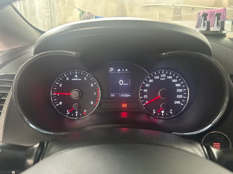 Kia K3 2016 1.6L Automatic GL interior photo 18 Kia K3 2016 1.6L Automatic GL interior photo 18