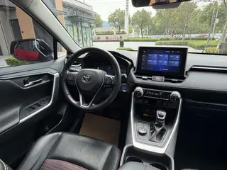 Toyota RAV4 2021 2.5L Four-wheel drive flagship Pro interior photo 8 Toyota RAV4 2021 2.5L Four-wheel drive flagship Pro interior photo 8