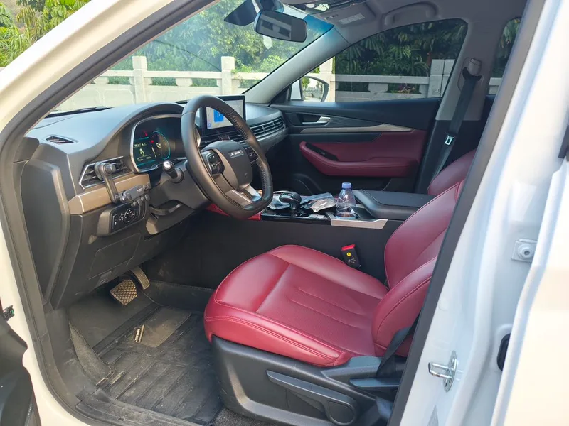 Jetour X70 2025 1.5T DCT To surpass PRO 7 seat exterior photo 4 Jetour X70 2025 1.5T DCT To surpass PRO 7 seat exterior photo 4
