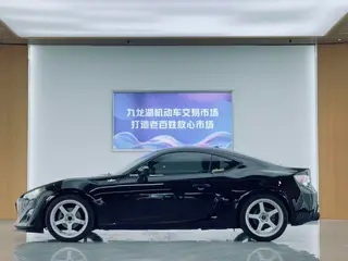 Toyota 86 2013 2.0L Automatic Luxury Model exterior photo 4 Toyota 86 2013 2.0L Automatic Luxury Model exterior photo 4