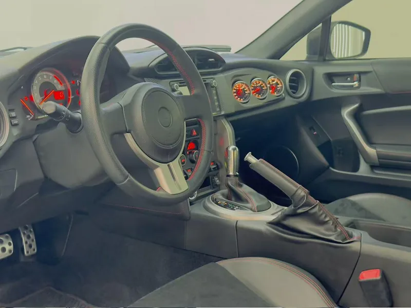 Toyota 86 2013 2.0L Automatic Luxury Model interior photo 6 Toyota 86 2013 2.0L Automatic Luxury Model interior photo 6