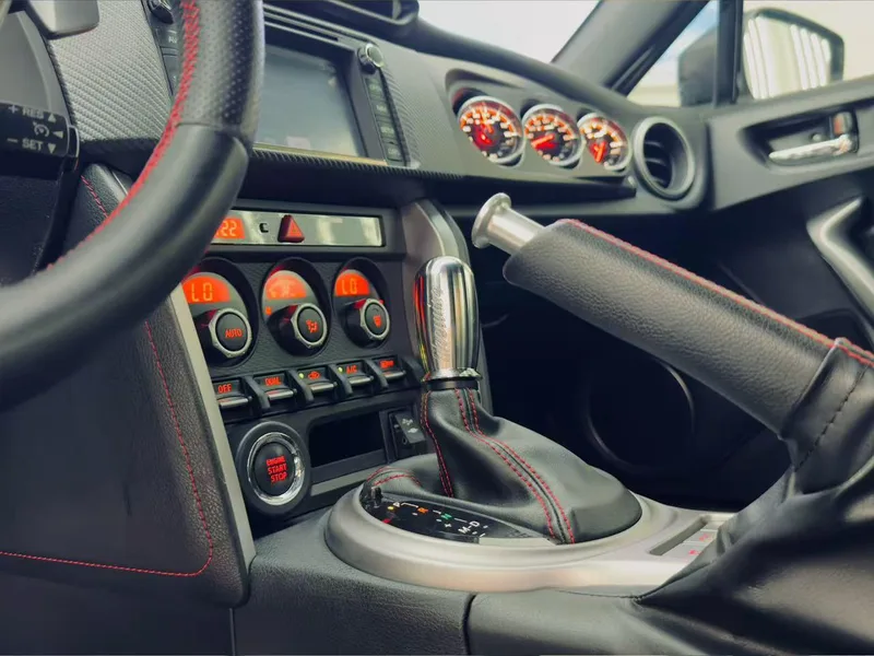 Toyota 86 2013 2.0L Automatic Luxury Model interior photo 7 Toyota 86 2013 2.0L Automatic Luxury Model interior photo 7