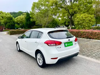 Kia K3S 2014 1.6L Automatic GLS exterior photo 6 Kia K3S 2014 1.6L Automatic GLS exterior photo 6