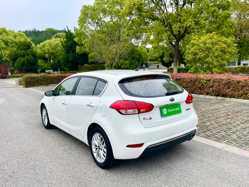Kia K3S 2014 1.6L Automatic GLS exterior photo 6 Kia K3S 2014 1.6L Automatic GLS exterior photo 6