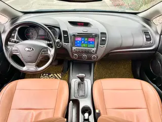 Kia K3S 2014 1.6L Automatic GLS interior photo 10 Kia K3S 2014 1.6L Automatic GLS interior photo 10