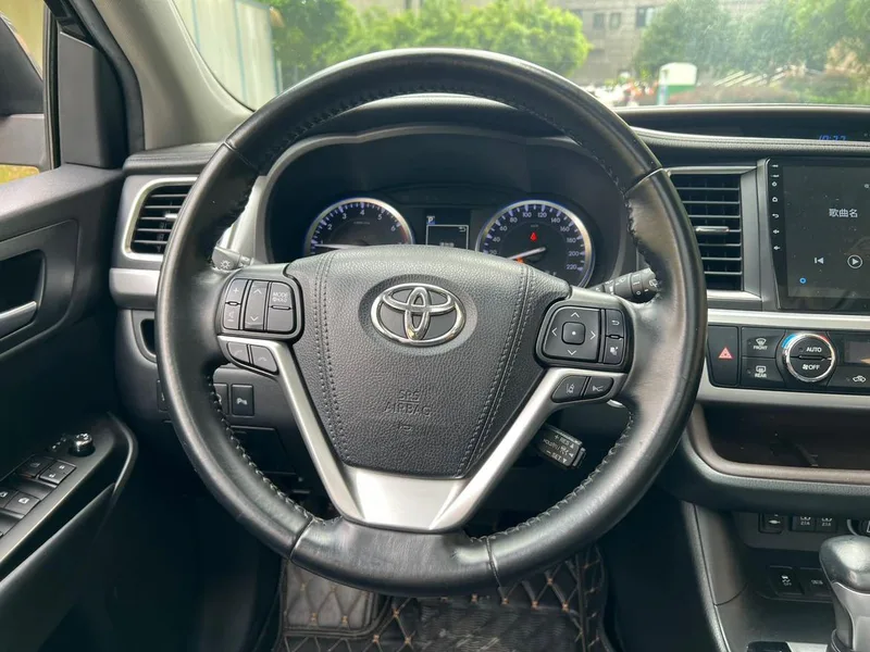 Toyota Highlander 2020 2.0T Million Commemorative Edition exterior photo 5 Toyota Highlander 2020 2.0T Million Commemorative Edition exterior photo 5