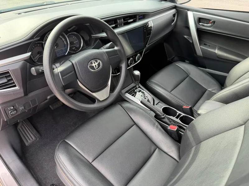 Toyota Corolla 2017 1.6L CVT GL extérieur photo 6 Toyota Corolla 2017 1.6L CVT GL extérieur photo 6