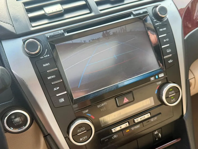 Toyota Camry 2013 2.5G Comfort Edition interior photo 9 Toyota Camry 2013 2.5G Comfort Edition interior photo 9