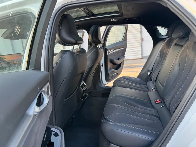 Geely Preface 2025 2.0T Oriental Yao Current Edition interior photo 9 Geely Preface 2025 2.0T Oriental Yao Current Edition interior photo 9