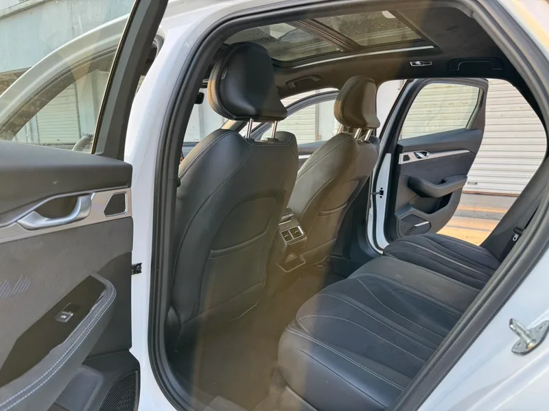 Geely Preface 2025 2.0T Oriental Yao Current Edition interior photo 10 Geely Preface 2025 2.0T Oriental Yao Current Edition interior photo 10