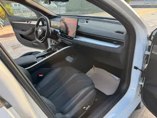 Geely Preface 2025 2.0T Oriental Yao Current Edition interior photo 12 Geely Preface 2025 2.0T Oriental Yao Current Edition interior photo 12