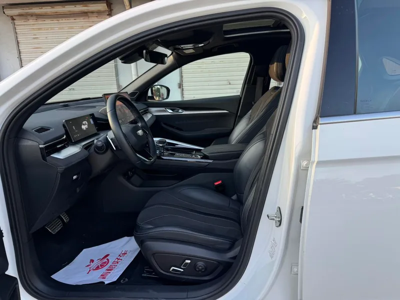 Geely Preface 2025 2.0T Oriental Yao Current Edition interior photo 14 Geely Preface 2025 2.0T Oriental Yao Current Edition interior photo 14