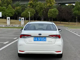 Toyota Corolla 2023 Intelligent electric hybrid double engine 1.8L E-CVT Elite Edition exterior photo 6
