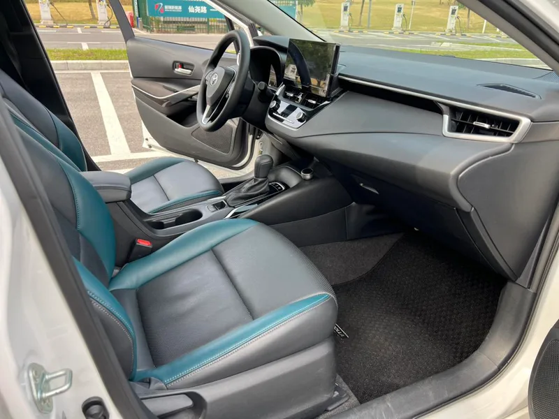 Toyota Corolla 2023 Intelligent electric hybrid double engine 1.8L E-CVT Elite Edition interior photo 12