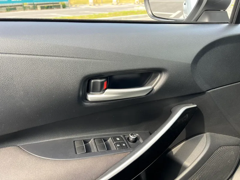Toyota Corolla 2023 Intelligent electric hybrid double engine 1.8L E-CVT Elite Edition interior photo 17