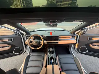 Geely ICON 2023 1.5TD Chocolate Alcoholic Edition interior photo 12 Geely ICON 2023 1.5TD Chocolate Alcoholic Edition interior photo 12
