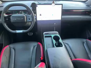 Jetour Dasheng 2022 1.6T DCT King MAX interior photo 6 Jetour Dasheng 2022 1.6T DCT King MAX interior photo 6