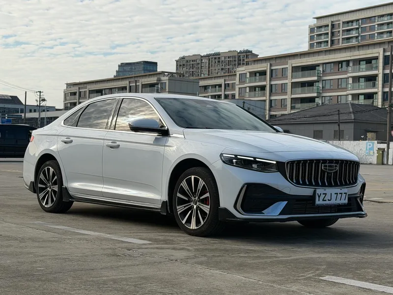 Geely Preface 2026 1.5T Oriental Yao Kunlun Edition exterior photo 3 Geely Preface 2026 1.5T Oriental Yao Kunlun Edition exterior photo 3