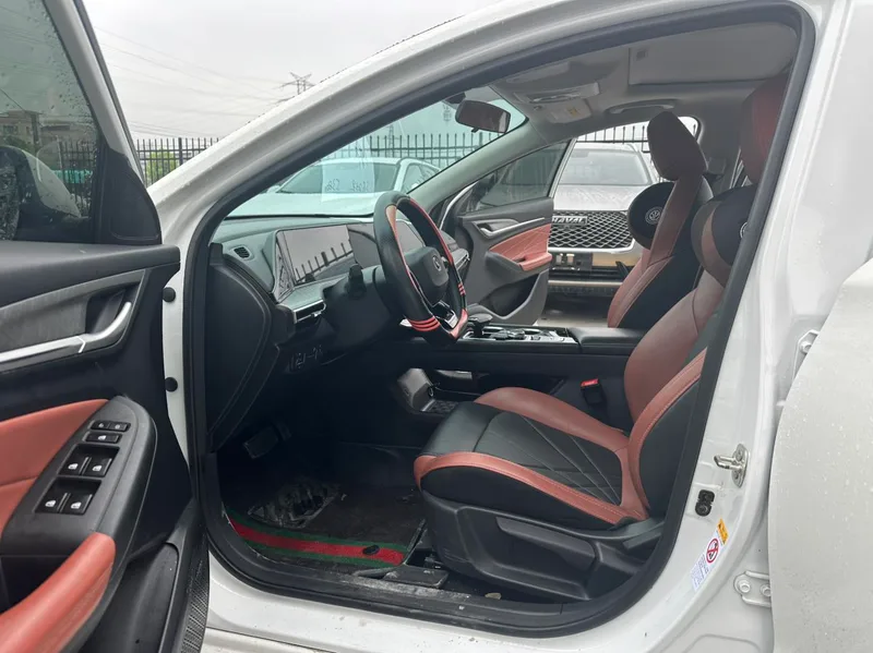 Changan Eado 2023 PLUS Enjoyment Edition Blue whale NE 1.4T GDI DCT Premium Trim exterior photo 5 Changan Eado 2023 PLUS Enjoyment Edition Blue whale NE 1.4T GDI DCT Premium Trim exterior photo 5