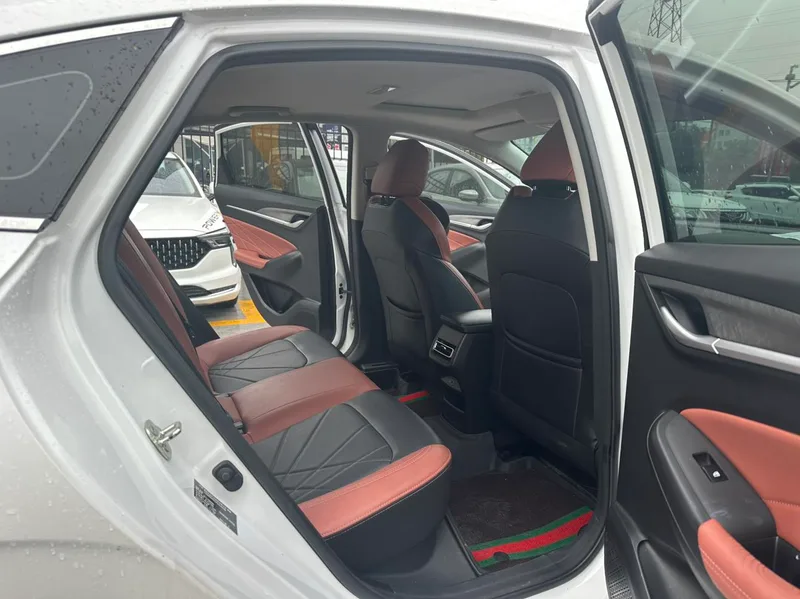 Changan Eado 2023 PLUS Enjoyment Edition Blue whale NE 1.4T GDI DCT Premium Trim exterior photo 8 Changan Eado 2023 PLUS Enjoyment Edition Blue whale NE 1.4T GDI DCT Premium Trim exterior photo 8