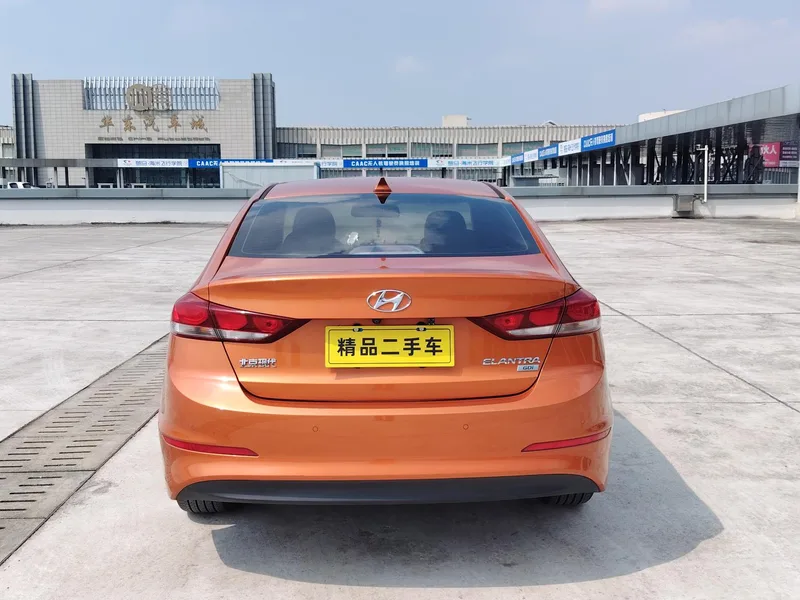 Hyundai Elantra Lingdong 2016 1.6L Auto Zhixuan Elite-type exterior photo 5 Hyundai Elantra Lingdong 2016 1.6L Auto Zhixuan Elite-type exterior photo 5