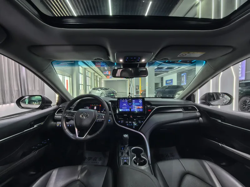 Toyota Camry 2021 2.5G Luxury Edition interior photo 7 Toyota Camry 2021 2.5G Luxury Edition interior photo 7