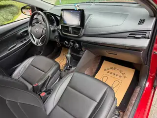 Toyota Vios FS 2021 1.5L CVT Fengchi Edition интерьер фото 11 Toyota Vios FS 2021 1.5L CVT Fengchi Edition интерьер фото 11