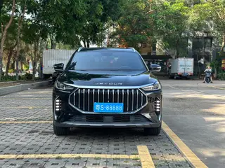 Jetour X70 PLUS 2023 1.5T DCT Brave person PLUS 7 seat exterior photo 2 Jetour X70 PLUS 2023 1.5T DCT Brave person PLUS 7 seat exterior photo 2
