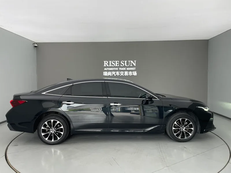 Toyota Avalon 2023 2.0L CVT Edición de lujo exterior foto 4 Toyota Avalon 2023 2.0L CVT Edición de lujo exterior foto 4