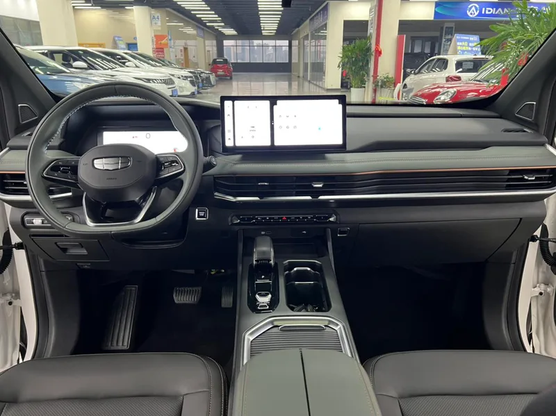 Geely Okavango L 2023 2.0TD DCT Premium Trim exterior photo 5 Geely Okavango L 2023 2.0TD DCT Premium Trim exterior photo 5
