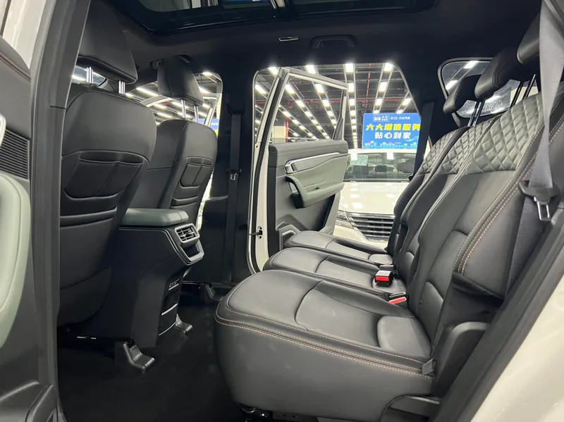 Geely Okavango L 2023 2.0TD DCT Premium Trim exterior photo 8 Geely Okavango L 2023 2.0TD DCT Premium Trim exterior photo 8
