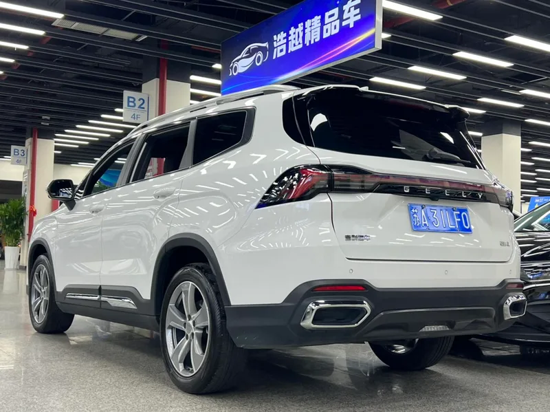 Geely Okavango L 2023 2.0TD DCT Premium Trim interior photo 13 Geely Okavango L 2023 2.0TD DCT Premium Trim interior photo 13