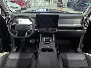 Jetour T2 2025 2.0TD Four-wheel drive Star Guard interior photo 12 Jetour T2 2025 2.0TD Four-wheel drive Star Guard interior photo 12