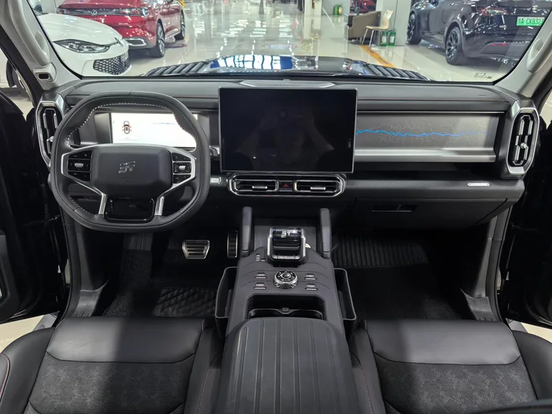 Jetour T2 2025 2.0TD Four-wheel drive Star Guard interior photo 12 Jetour T2 2025 2.0TD Four-wheel drive Star Guard interior photo 12
