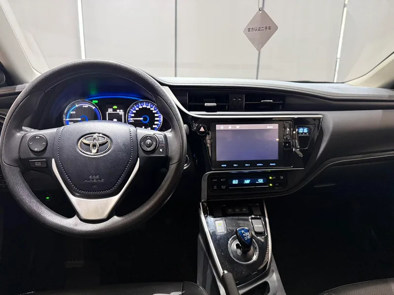 Toyota Corolla Plug-in Hybrid 2020 1.8L Comfort Edition exterior photo 5 Toyota Corolla Plug-in Hybrid 2020 1.8L Comfort Edition exterior photo 5