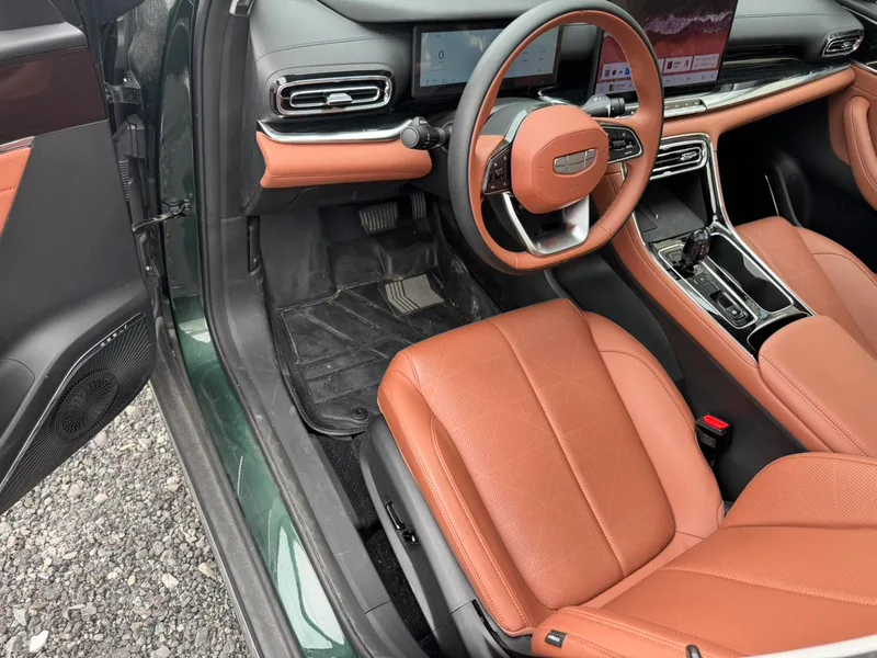 Geely Emgrand 2026 5th Gen 1.5T DCT Flagship exterior photo 7 Geely Emgrand 2026 5th Gen 1.5T DCT Flagship exterior photo 7