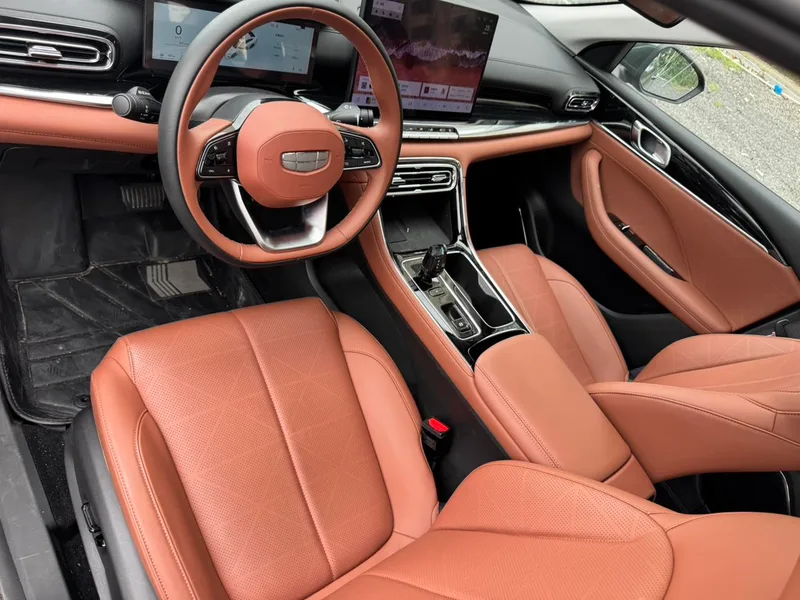 Geely Emgrand 2026 5th Gen 1.5T DCT Flagship exterior photo 8 Geely Emgrand 2026 5th Gen 1.5T DCT Flagship exterior photo 8