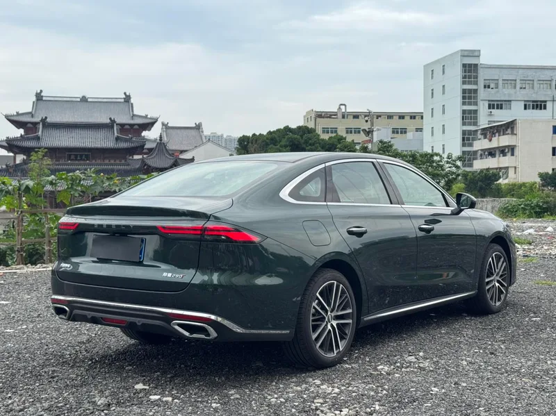 Geely Emgrand 2026 5th Gen 1.5T DCT Flagship interior photo 20 Geely Emgrand 2026 5th Gen 1.5T DCT Flagship interior photo 20