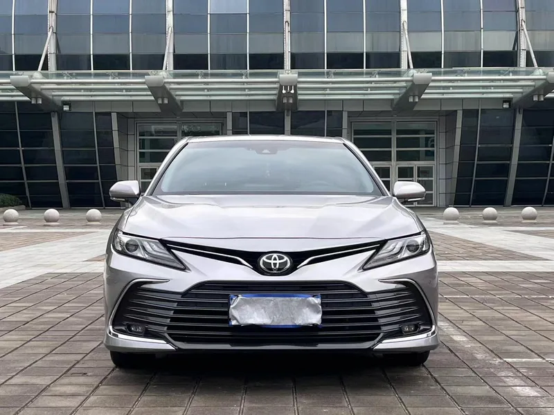 Toyota Camry 2022 2.0GVP Version leader extérieur photo 3