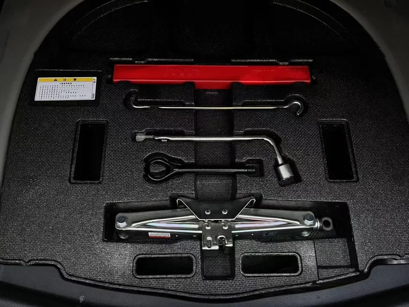 Toyota Camry 2022 2.0GVP Version leader extérieur photo 4