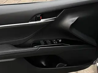 Toyota Camry 2022 2.0GVP Version leader extérieur photo 6