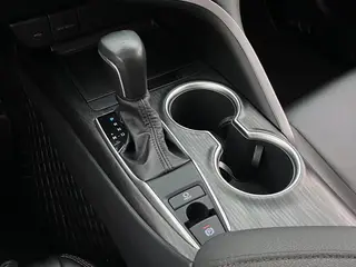 Toyota Camry 2022 2.0GVP Version leader intérieur photo 9