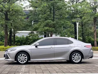 Toyota Camry 2022 2.0GVP Version leader intérieur photo 13