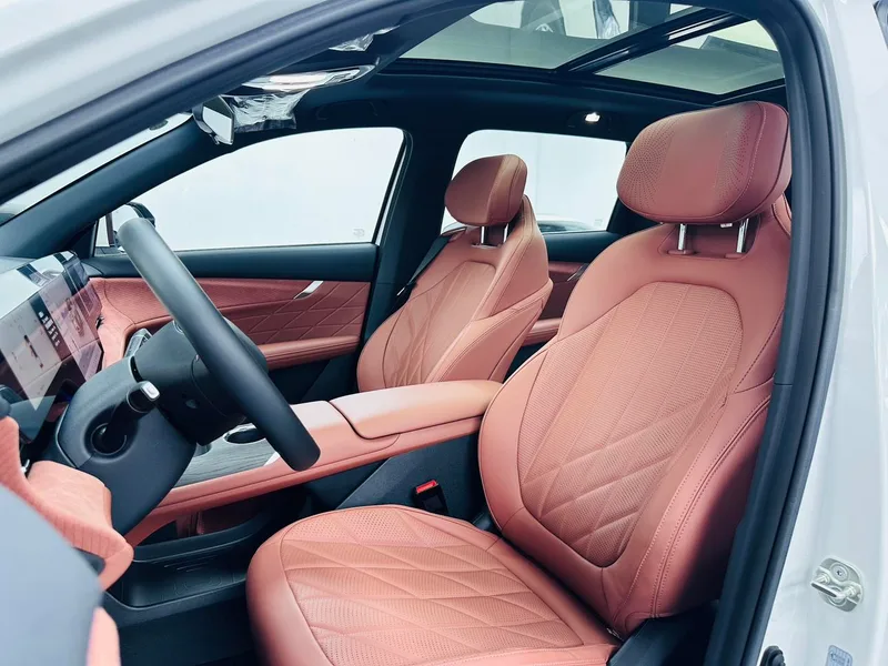 Changan CS75 PLUS 2025 Fourth generation Ultra 2.0T New Blue Whale Wisdom Zhiqing Type interior photo 10