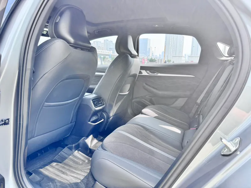 Geely Preface 2026 2.0T Oriente Yao Edición Mochizuki interior foto 9 Geely Preface 2026 2.0T Oriente Yao Edición Mochizuki interior foto 9
