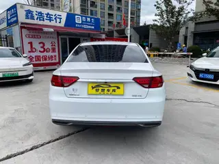 Geely Emgrand GL 2021 UP 1.4T CVT Tipo de cuello exterior foto 6 Geely Emgrand GL 2021 UP 1.4T CVT Tipo de cuello exterior foto 6