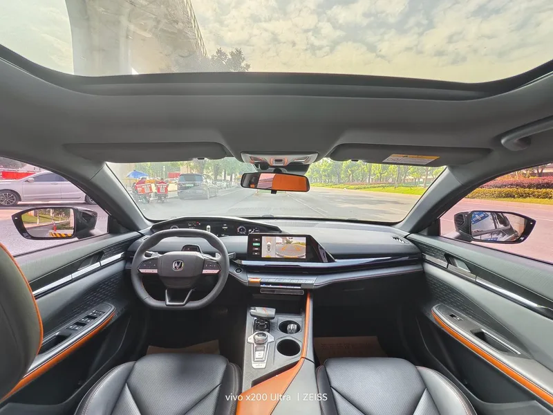 Changan UNI-V 2023 1.5T Premium Trim interior photo 6 Changan UNI-V 2023 1.5T Premium Trim interior photo 6