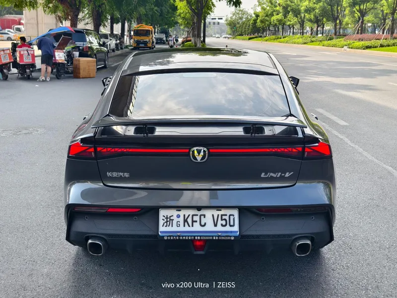 Changan UNI-V 2023 1.5T Premium Trim interior photo 8 Changan UNI-V 2023 1.5T Premium Trim interior photo 8