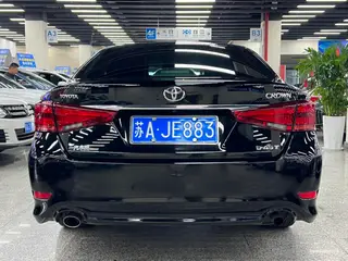 Toyota Crown 2018 2.0T Fashion Edition interior photo 10
